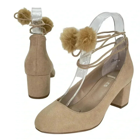 Charles David Libby Nude Microfiber Womens Heels Size 6M - Picture 9 of 12